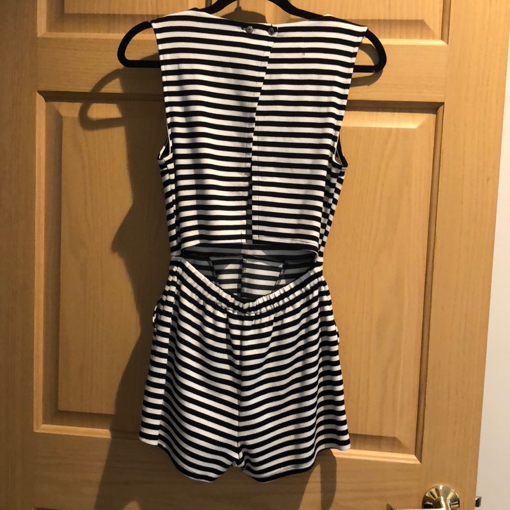 Romper - Picture 2 of 3